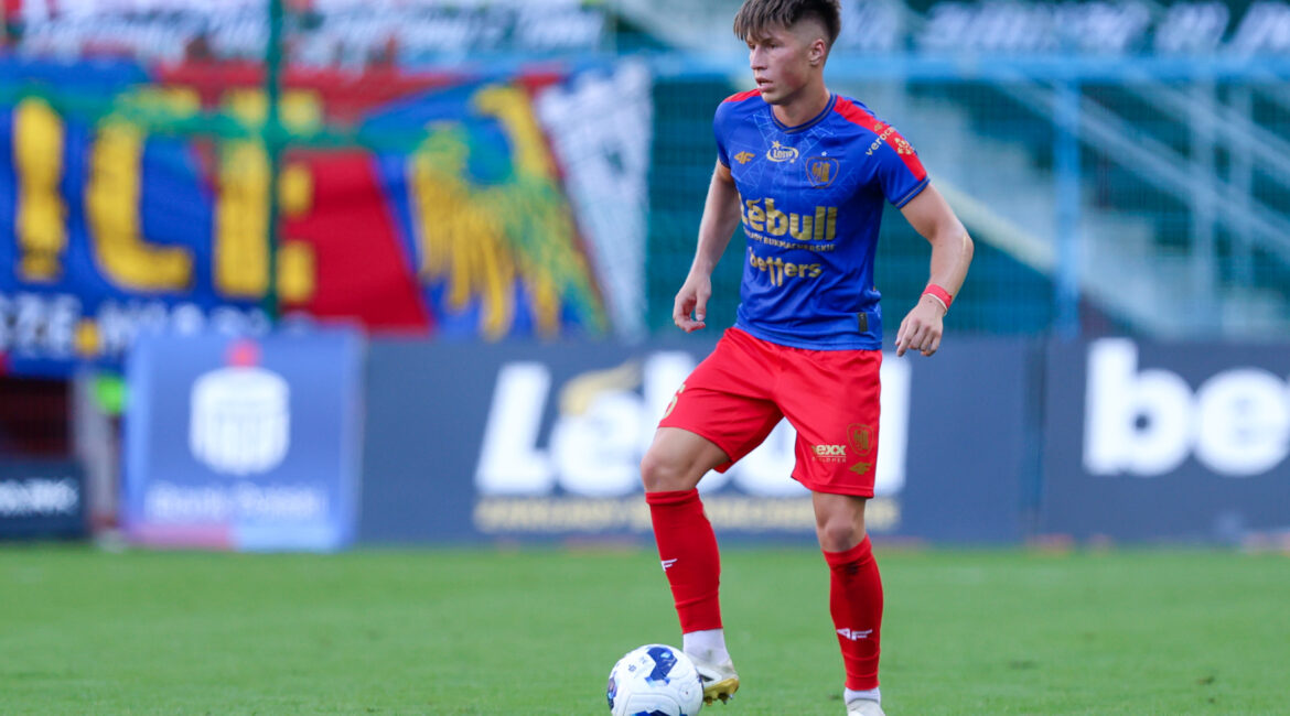 Piast Gliwice – Legia Warszawa: typy, kursy, analiza (22.08.2026) Piast Gliwice – Legia Warszawa: typy, kursy, analiza (22.08.2026)